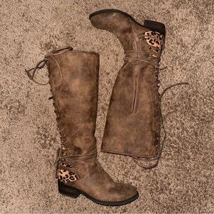 Very Volatile Leopard Lace Up Boots Size 8.5